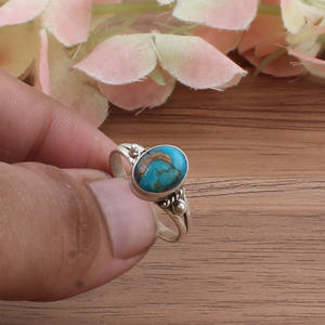Anillo de Plata de Ley 925 con Turquesa Azul Clásica Hecha a Mano al por Mayor, Joyería de Piedra Genuina para Mujer - Product Image 2