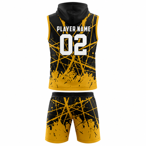 Ensemble de maillot de football américain SINEWY SPORTS noir et or, sans manches, respirant, séchage rapide, personnalisable, avec short et maillot d'équipe sur le devant - Product Image 4