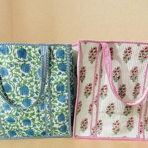 กระเป๋าโท้ทผ้าฝ้ายลายเปลือกหอยสีชมพูแบบเย็บมือ ขนาดเล็ก พร้อมสายสะพายไหล่ขนาดใหญ่ ปิดแบบเปิด เหมาะสำหรับการเดินทาง - Product Image 4