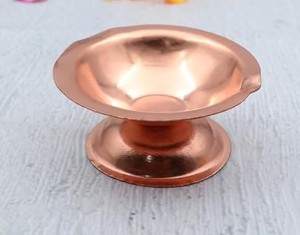 Support de Diya en Cuivre Premium, Lampe à Huile Akhand Diya pour la Prière Quotidienne au Temple, Cadeau Festif - Product Image 1