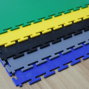 Tapetes de PVC Antideslizantes con Sistema de Enclavamiento para Taller y Reparaciones, Piso Vinílico Interior Resistente - Product Image 3