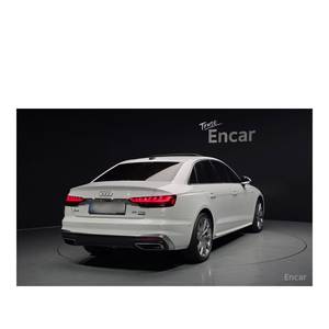 Audi A4 45 TFSI Quattro Premium 2023, 10 240 km, Volant à Gauche, Sièges en Cuir, Caméra Arrière - Product Image 2