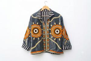 Chaqueta Boho de Terciopelo Bordada para Mujer, Hecha a Mano, con Motivo Solar, Cuello a Rayas, Moda Otoño/Invierno, Venta al Por Mayor - Product Image 3