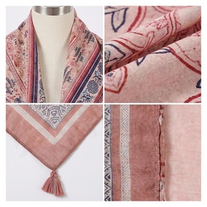 Bufanda Larga de Seda para Mujer, Estampado Floral, Estilo Étnico, Multifuncional, Accesorio de Moda para Todas las Temporadas con Borlas - Product Image 5