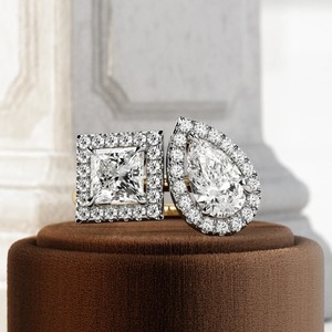 Bague de fiançailles et de mariage éternelle Toi et Moi en or massif 14k/18k avec diamant de laboratoire taille princesse en poire Halo de 1 carat, certifiée IGI - Product Image 1