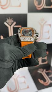 Montre à quartz de luxe pour homme, boîtier en alliage de 41 mm, bracelet en caoutchouc orange, cadran en verre avec chiffres romains, aiguilles lumineuses, fermoir caché, résistance à l'eau 3 BAR - Product Image 3