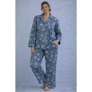 Conjunto de Pijama de Algodón con Estampado Floral Hecho a Mano, Ropa de Dormir Suave - Product Image 1