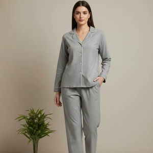 Conjunto de Pijamas de Seda para Mujer, Impresión 3D Bajo Demanda, Conjunto de Dos Piezas para Dormir, Pijamas de Talla Grande para Mujer - Product Image 1