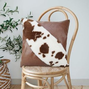 Housse de coussin rectangulaire en fausse fourrure réversible à motif vache, style nordique, décoration d'intérieur - Product Image 4