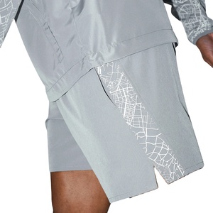 2025 nouveau fabricant personnalisé décontracté coupe-vent à capuche avec short deux pièces coupe-vent ensemble de survêtement - Product Image 4