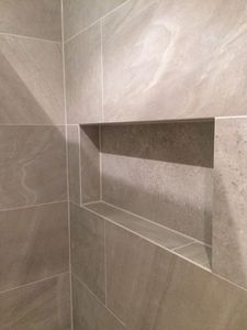 Outils de haute qualité pour le travail des carreaux, coupe-carreaux et outil de chanfreinage permettant de réaliser des coupes précises à 45 degrés sur les bords des carreaux - Product Image 6