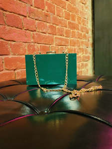 Bolso de Mano de Resina NexaBelle, Diseño Geométrico, Hecho a Mano, para Invitadas de Boda, Fiestas y Ocasiones Elegantes - Product Image 4