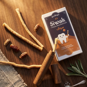 Paquete de Cuatro Palitos de Miswak Frescos Premium, Naturales y Herbales para la Limpieza Dental, con Soporte de Plástico para una Sonrisa Saludable - Product Image 4