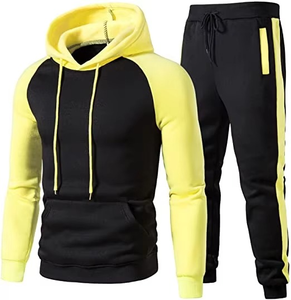 Survêtement de sport d'hiver à capuche rouge et noir de haute qualité pour hommes, avec logo personnalisé, conception OEM, vêtements de sport ajustés, vente en gros - Product Image 3