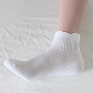 Custom Sports Ankle <b>Socks</b> with Soft Terry Cushion <b>Moisture</b> Control Fabric and OEM Manufacturing for Fitness Apparel Companies - Product Image 2