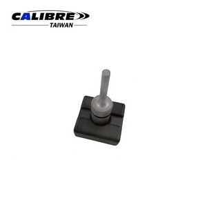 Kit de Herramientas para Romper y Dividir Cadenas de Motocicleta TAIWAN CALIBRE de 8 Piezas con Función de Remachado, Negro, Compatible con Tornillo de Banco/Llave Inglesa - Product Image 5