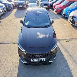 MINT 2023 F0CUS 1,0 T VÍGNALE DCT EURO 6 5DR - Product Image 1