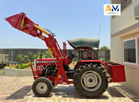Ashok Metall-Mini-Traktor-Lader Motorbetriebene Hochleistungs-Landmaschine aus Weichstahl Rot 1 Jahr Garantie 500kg