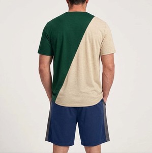 เสื้อยืดสีตัดกันพรีเมียมสำหรับผู้ชายและผู้หญิง พร้อมกางเกงขาสั้นเอวยางยืด ชุดลำลองใส่สบายสไตล์สตรีทแวร์สำหรับฤดูร้อน ชุดสองชิ้น - Product Image 2
