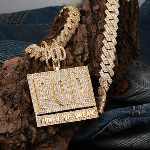 จี้ห้อยคอแบบสั่งทำสไตล์ CONCEPTION สำหรับงานปาร์ตี้ฮิปฮอป  ทำจากเงินแท้ 925 ชุบทอง 10K ประดับเพชรโมอิสซาไนต์ รูปตัวอักษร - Product Image 4