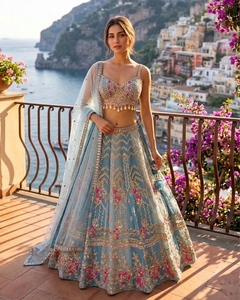 Lehenga Choli en soie tabby brodée bleu ciel avec dupatta en filet, tenue de créateur pour mariage, fiançailles, Diwali, fête de remise de diplôme pour femmes - Product Image 2