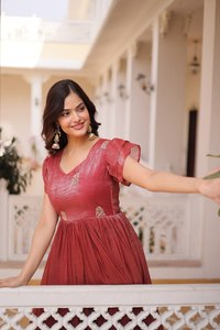Robe Anarkali brodée argentée pour femmes |   Robe de soirée élégante à manches à volants longues - Product Image 5