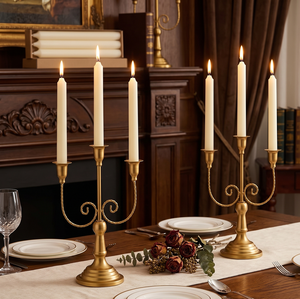 Candélabre Boucle Dorée Élégant à 5 Bras, Design Infini Unique, en Métal Doré, Décoration de Noël et d'Événements, Porte-Bougie - Product Image 4