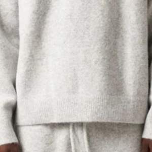 Suéter de Punto Gris Jaspeado, Algodón Suave de Primera Calidad, Casual, Cómodo, Manga Larga, Corte Holgado para Uso Diario - Product Image 5