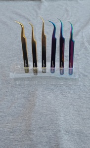 Pince à cils courbée sur mesure pour marque privée, pince à cils courbée à pointe en fibre pour volume, revêtement doré, pointe fine pour prélever les poils, en vente - Product Image 5