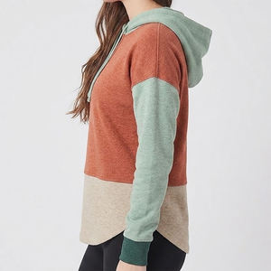 Hoodie vintage personnalisé pour femmes, avec broderie graphique, pour les détaillants de streetwear américains. - Product Image 4