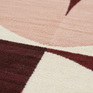Tapis géométrique moderne du milieu du siècle, bordeaux, rose pâle et crème |   Tapis contemporain pour salon, chambre et salle à manger - Product Image 4