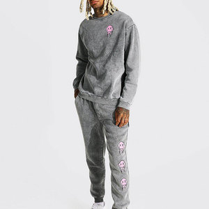 Conjunto de Sudadera con Capucha y Pantalones de Chándal de Invierno de Alta Calidad para Hombre, Tallas Grandes, Estilo Vintage Holgado, Lavado Ácido, de Tejido Grueso y Efecto Desgastado, con Pantalones Acampanados - Product Image 1