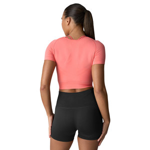 Haut court pour femme Solid Trader Chic, style contemporain, tissu ultra doux et respirant, coupe confortable et extensible, essentiels quotidiens - Product Image 2