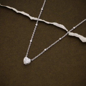 Collar con Diamante Cultivado en Laboratorio en Forma de Corazón con Cadena con Incrustaciones de Diamantes, Certificado IGI, Longitud Ajustable, Joyería Elegante para Mujer - Product Image 1