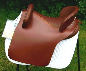 Silla de Doma de Alta Calidad, Estilo Personalizado, al Mejor Precio, Silla Inglesa Hecha de Cuero Premium, Fabricante Indio - Product Image 4