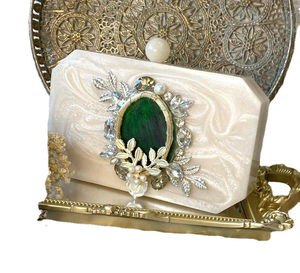 Bolso de Mano de Resina de Alta Calidad, Diseño Moderno Premium, Marca Reconocida para Mujer, Directo de India, por MULTI CRAFT - Product Image 4