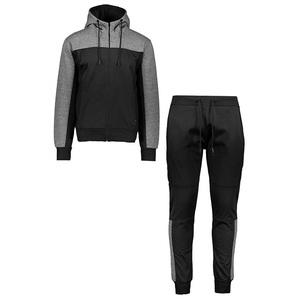 Conjunto Deportivo para Hombre con Capucha, Color Negro, Cierre Completo, Sudadera y Pantalones de Poliéster y Algodón, Corte Regular, para Otoño - Product Image 5