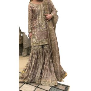 Nouvelle robe de fête en trois pièces de couleur merveilleuse, magnifique, très vendue, costume pakistanais pour femmes, vêtements indiens pour l'été et l'hiver - Product Image 1