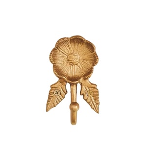 Porte-manteau mural en bois vert tendance, décoratif, organisateur de vêtements, élégant, durable, pratique, fonctionnel, unique - Product Image 1