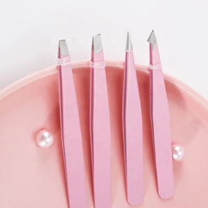 Pinzas Profesionales de Acero Inoxidable para Cejas con Punta Inclinada, Alta Calidad, con Logotipo Personalizado, Venta al Por Mayor - Product Image 1