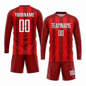 Uniforme de fútbol personalizado con nombre del equipo, jersey de manga larga y pantalones cortos con sublimación impresa - Product Image 4