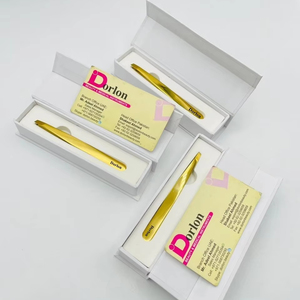 Pince à épiler professionnelle en acier doré pour sourcils, à pointe biseautée, durable et de qualité supérieure. Offre spéciale fabricant : prix bas et faible MOQ. - Product Image 1