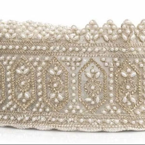 Collection de bordures en dentelle Zari métallique de luxe, fantaisie, romantique, artisanale, avec embellissements, en organza de précision 100% - Product Image 1