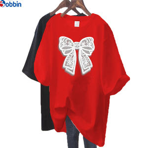 Camiseta Personalizada para Mujer, Estilo Urbano Oversize - Jersey de Algodón Suave con Gráfico de Lazo, Diseño de Hombros Caídos para un Estilo Moderno - Product Image 1