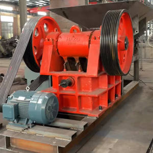 Trituradora <span class=keywords><strong>de</strong></span> mandíbulas <span class=keywords><strong>de</strong></span> tungsteno negro para rocas grandes con alimentador vibratorio para trituración <span class=keywords><strong>primaria</strong></span> - Product Image 1