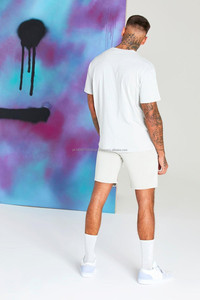 Vente en gros 2024 Nouvel été Hommes 2 PCS Set Respirant Casual Street Wear Twin Sets T-shirt à manches courtes Shorts Logo Survêtement - Product Image 2