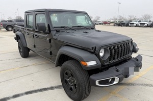 จี๊ป แกลดิเอเตอร์ สปอร์ต 4WD รุ่นดีลักซ์ ลักชัวรี ปี 2025 - Product Image 6