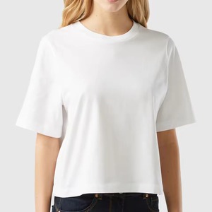 Camiseta al por Mayor para Mujer, 100% Algodón, Cuello Redondo, Logotipo OEM Personalizado, Diseño de Color Personalizado, Camiseta Holgada para Mujer - Product Image 1