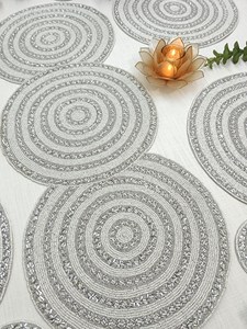 Sets de table perlés faits main de qualité supérieure, broderie complexe, accessoires de table pour la décoration de maison de luxe, événements de mariage et fêtes - Product Image 5