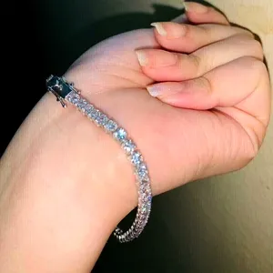 กำไลเพชรทรงกลม 10 กะรัต ทำมือจากทองคำขาว 14k คุณภาพ E F VVS เพชรเพาะเลี้ยงในห้องปฏิบัติการ - Product Image 2